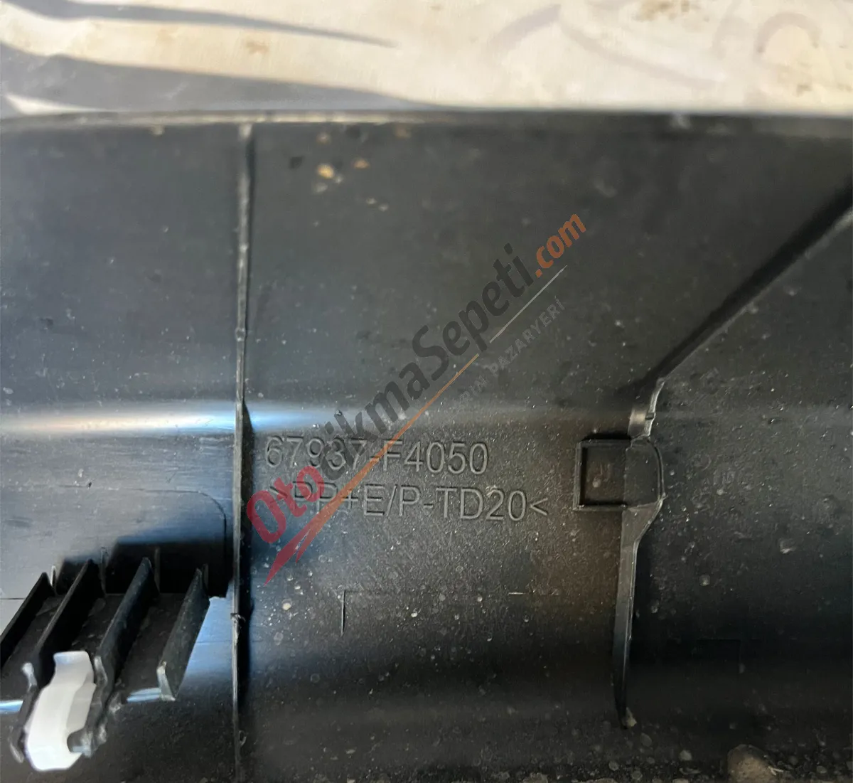 TOYOTA C-HR BAGAJ SAĞ İÇ PANEL TRİMİ ORJINAL