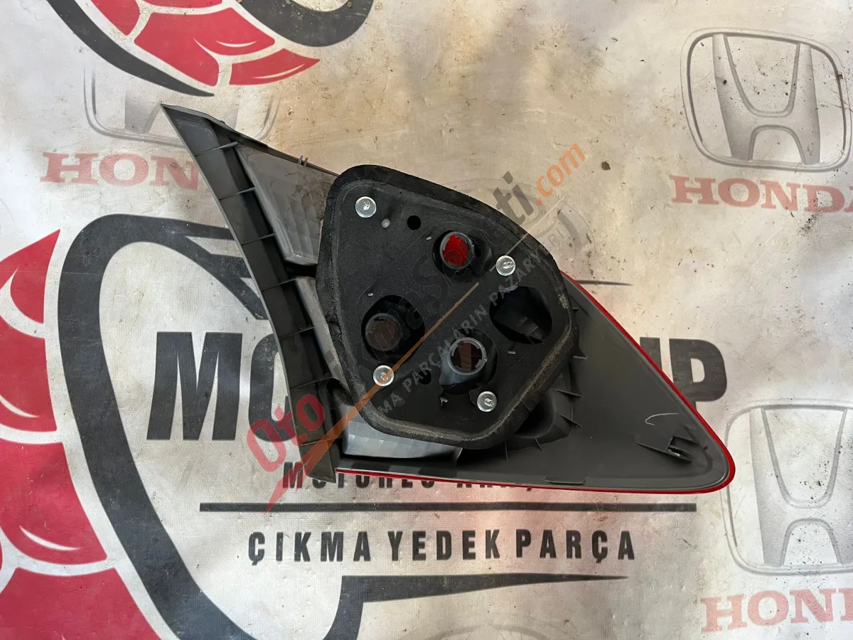 HONDA CİVİC FB7 SAĞ STOP LAMBASI ÇIKMA ORJINAL 2012-2016