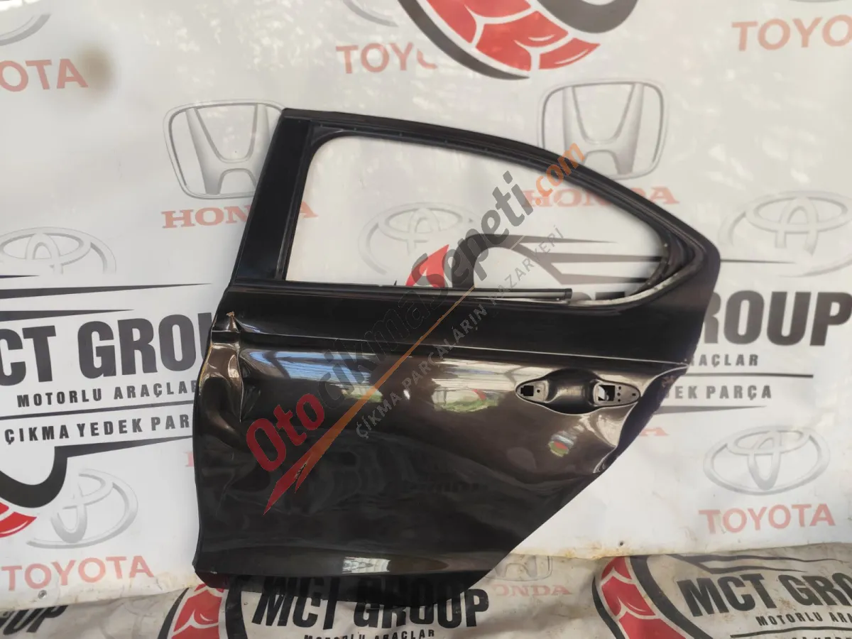 HONDA CİTY SOL ARKA KAPI ORJİNAL ÇIKMA (2021-2024) Resmi