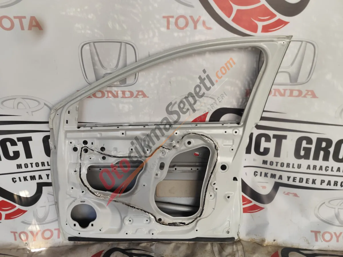 HONDA CİTY SAĞ ÖN KAPI ÇIKMA ORİJİNAL PARÇA 2022-2024